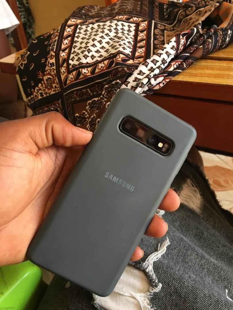 A picture of Samsung s10 Gb128 Ram8 0753808778