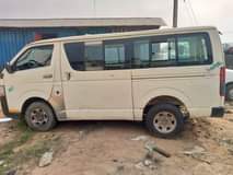 A picture of Toyota hummer bus