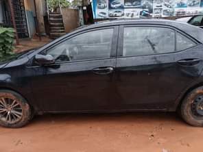 A picture of Distress sale Extremely clean Toyota Corolla 2015 Unhampered engine Excellent