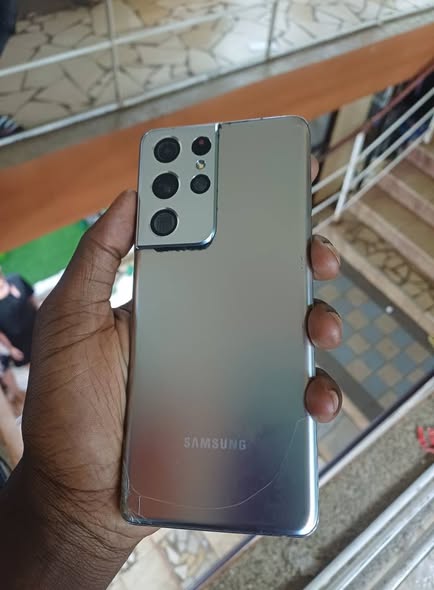 A picture of Samsung galaxy s21 ultra
