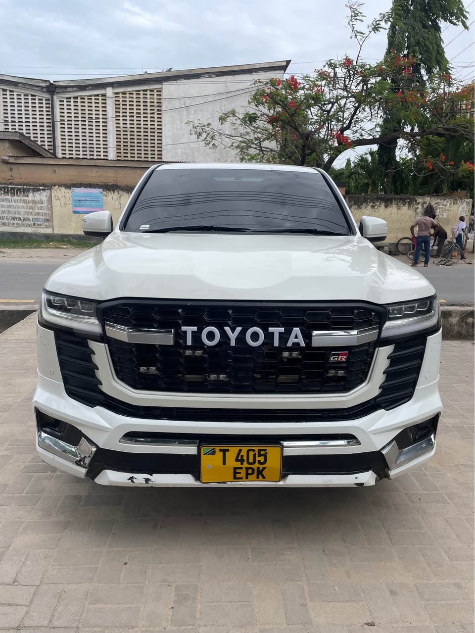 A picture of INATUPWAA ML 65 tuu 9757755939 For Sale Toyota Land Cruiser