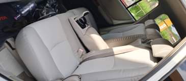 A picture of 2007 model Highlander for sale 3 seater buy and drive