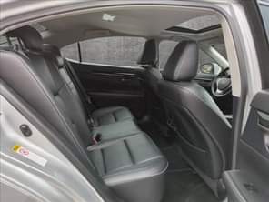 A picture of Full option first body 2014 model Lexus ES 350 Base