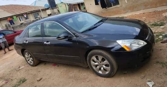 A picture of Super sharp FIRST BODY Honda Accord Dc 2007 model with