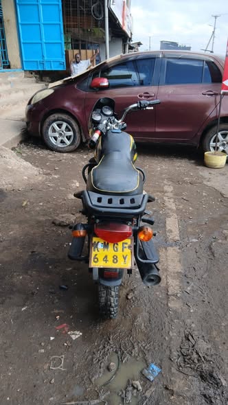 bajaj boxer