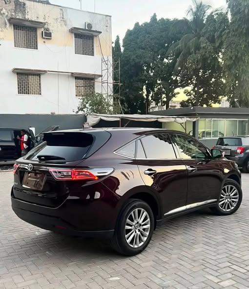 A picture of Toyota harrier premium package 2016 low mileage for sale