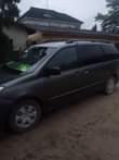 A picture of Toyota sienna 2005