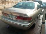 A picture of 2001 TOYOTA Camry
