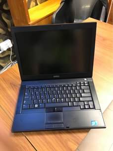 A picture of Dell Laptop