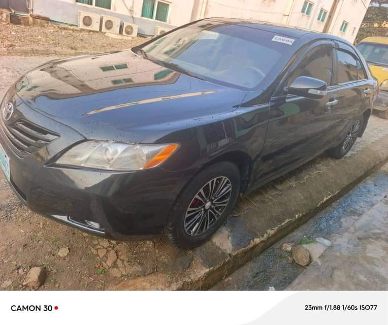 A picture of 2009 Toyota Camry 2008