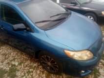 A picture of Toyota corolla 2010