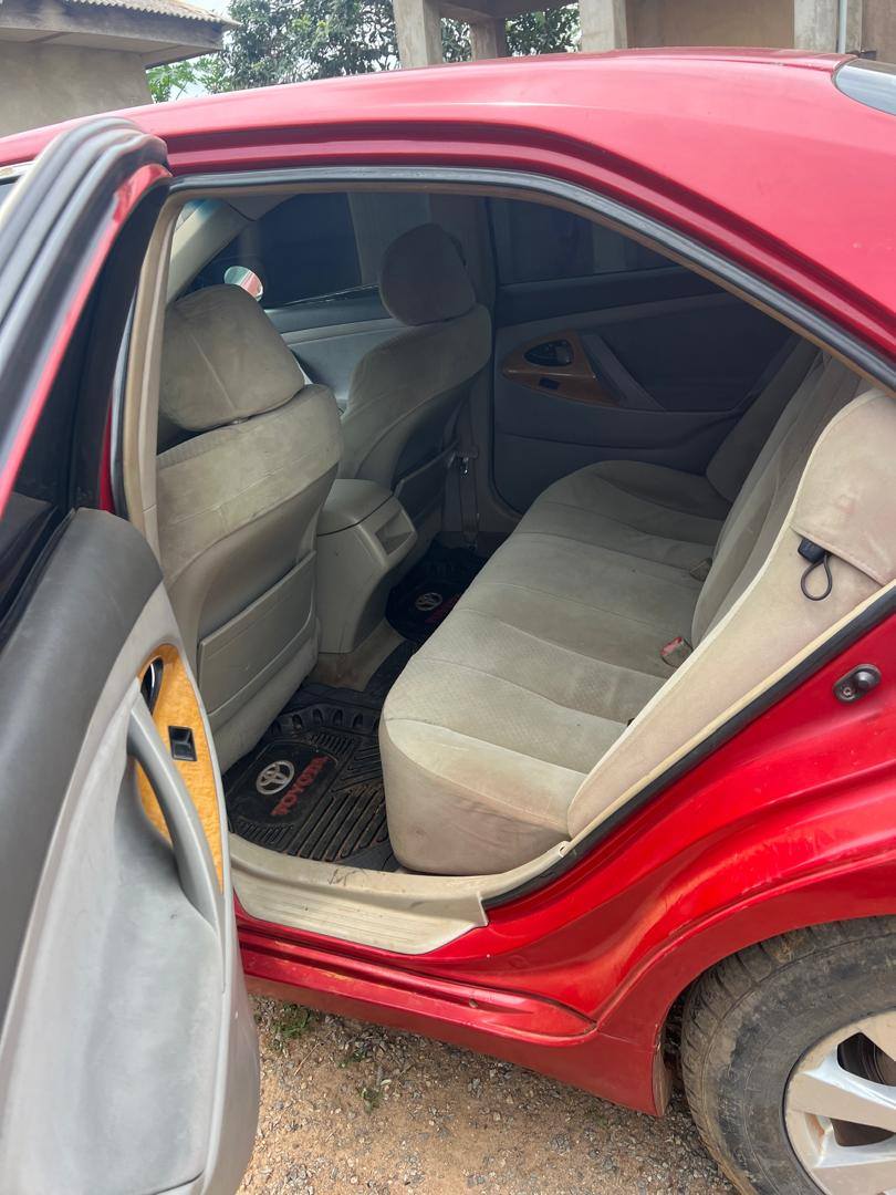 A picture of Fastest fingers now now deal 2008 Camry baked on first