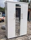 A picture of Njooo ujipatie makabati classic Njooo lipiaaa unaletewa mpka malangoni kwako