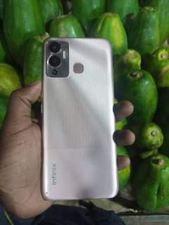 A picture of Infinix hot12 Play