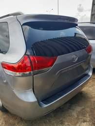 A picture of Toyota Sienna 2014 Direct Belgium full option Location Ph 15m
