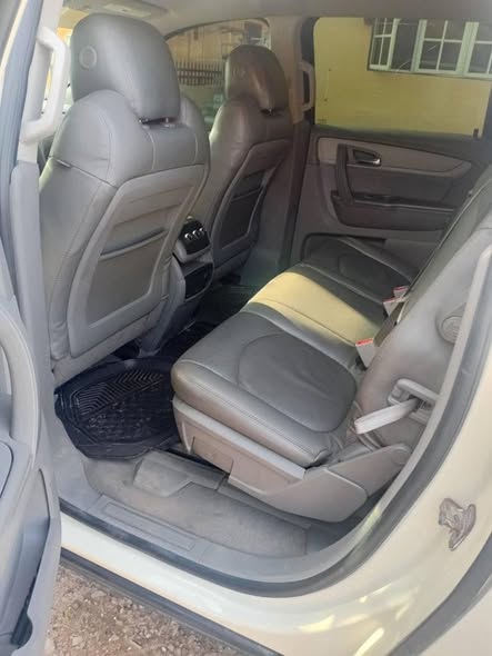 A picture of 2014 Clean and spacious cheap jeep cheveolet