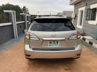 A picture of OMG Tokubo standard Here comes a super clean lexus rx350