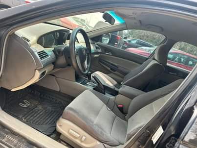 A picture of Super sound 2008 Honda Accord with untampered engine 2 350million