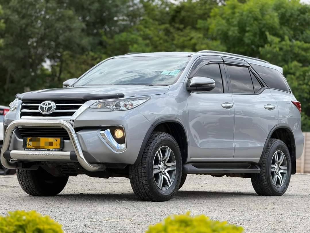 used toyota fortuner