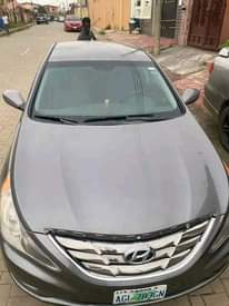 A picture of 2012 Hyundia Sonata 30000