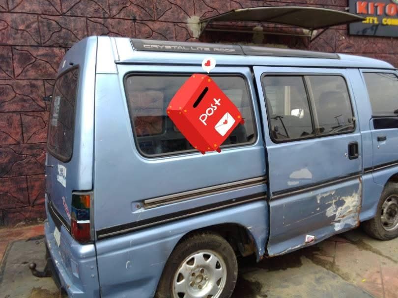 A picture of Mitsubishi l300 bus