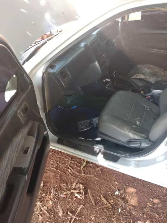 A picture of TOYOTA PREMEO
