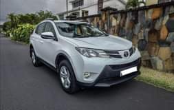 used toyota rav4