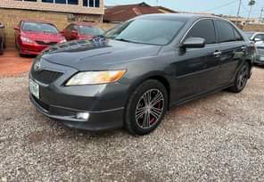 A picture of 2007 Toyota camry Sport edition Accident free neatly used Buy