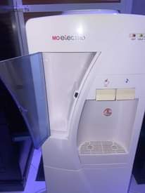 A picture of Water Dispenser