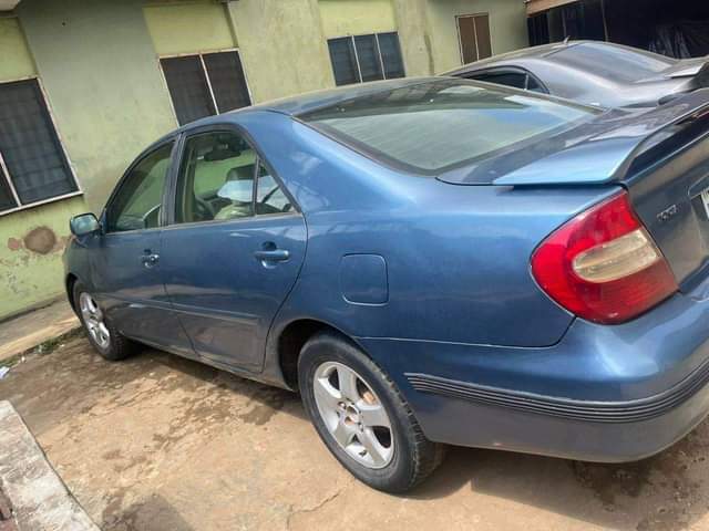 A picture of 2003 TOYOTA CAMRY 2003 CAMRY