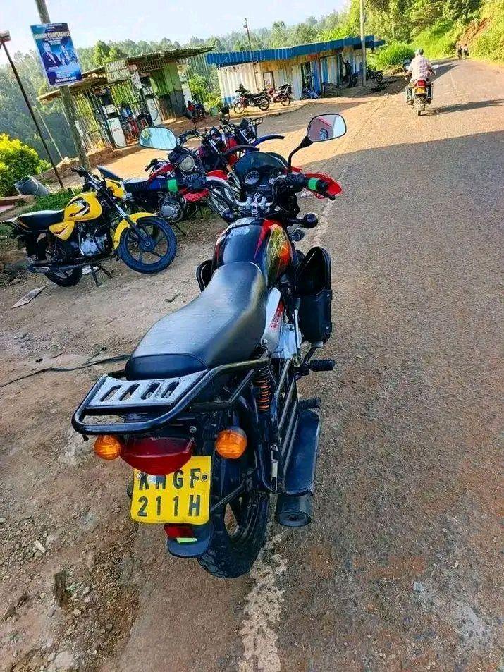 A picture of Motorbikes