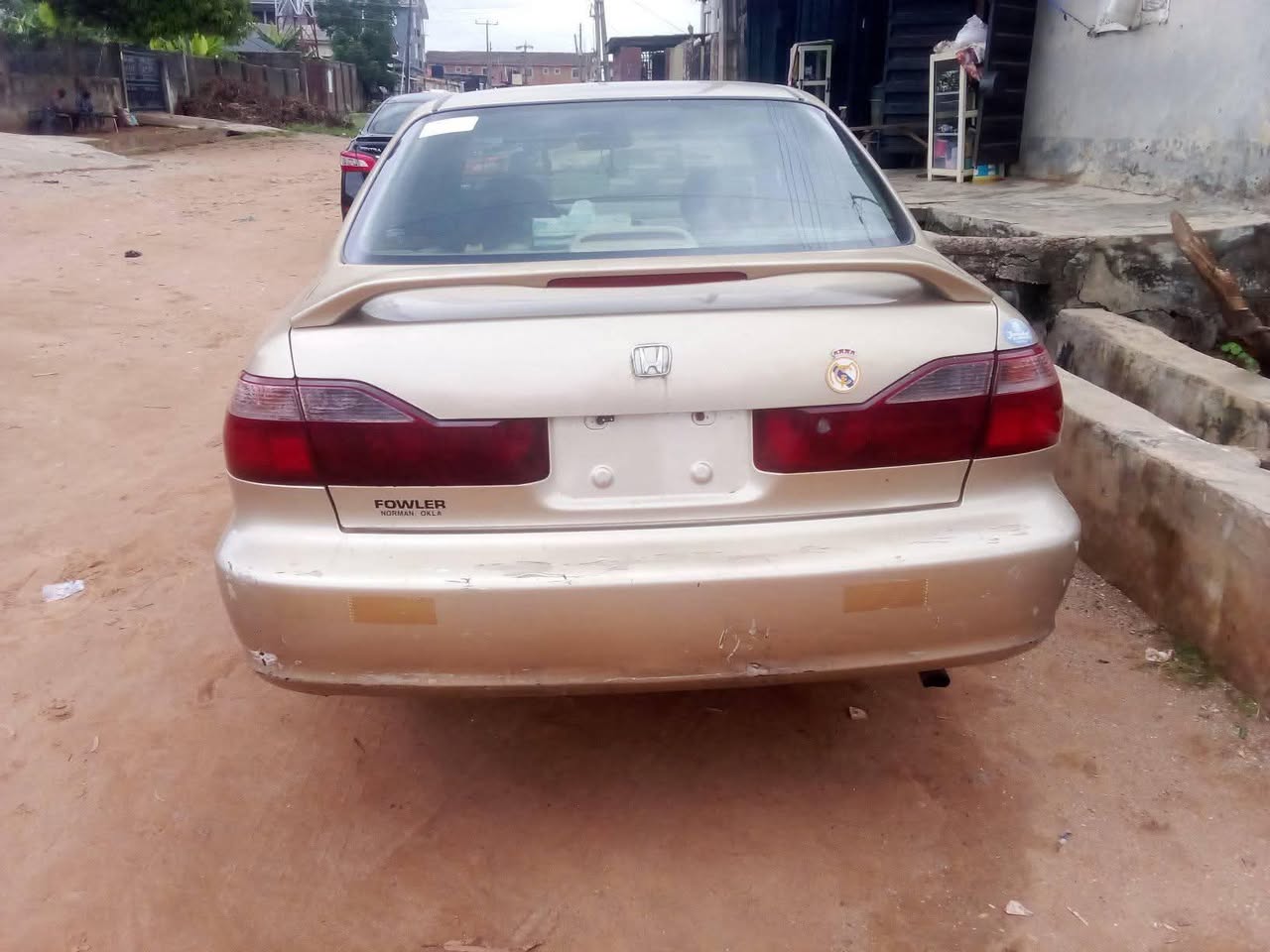 A picture of 2000 Honda Accord first body honda accord 2000
