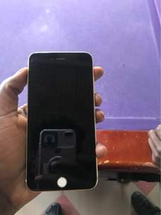 A picture of Iphone 6s clean 160 k