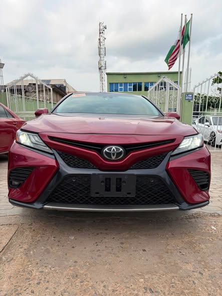 A picture of Toyota Camry XSE