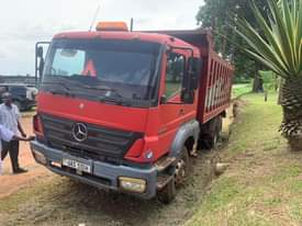 A picture of 1998 Mercedes Benz Actross