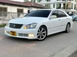 A picture of Toyota crown