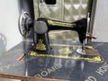 A picture of singer machine