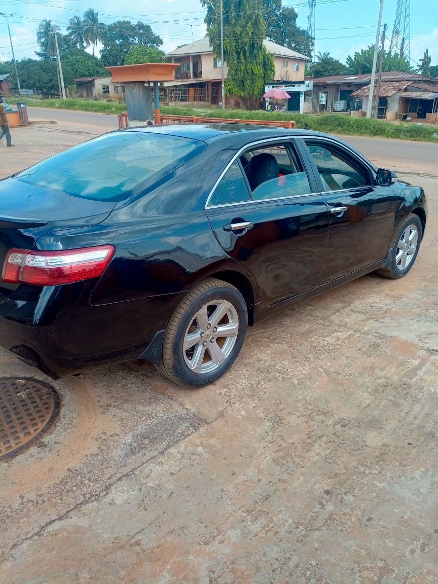A picture of Toyota Camry Spider