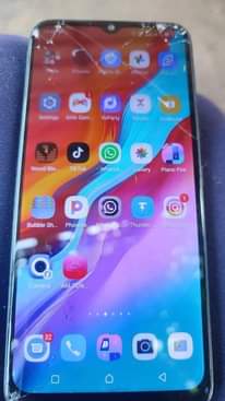 A picture of Infinix Hot 8