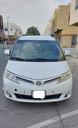 A picture of Toyota Previa Gcc Model 2011 Good conditions car Femly personal