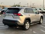 A picture of TOYOTA RAV 4 XLE Hybrid