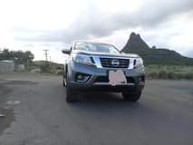 nissan navara