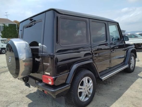 A picture of DAMAGED MERCEDES BENZ G CLASS READY TO BE IMPORTED UGX