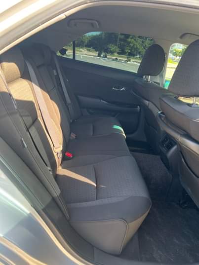 A picture of 2009 Toyota crown athlete 2009
