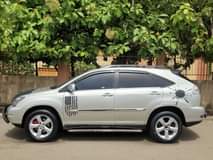 A picture of LEXUS RX