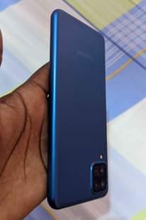 A picture of Samsung galaxy a12 128gb Bei 170 000 