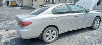 A picture of Lexus es330