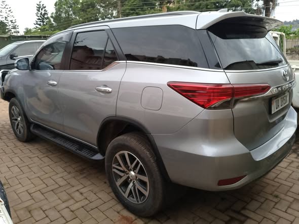 A picture of Toyota Fortuner Model 2016 Diesel Engine For Sale 0704482571 Call