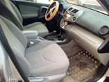 A picture of Toyota RAV4 2008