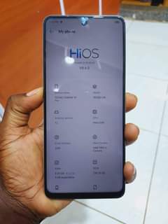 A picture of Camon 19 pro white 256GB